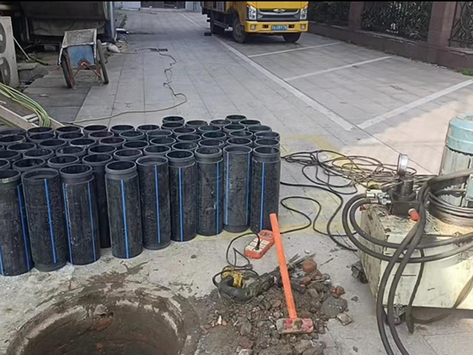 道孚PE置换管厂家 DN315置换管 非开挖管短管置换